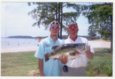 Donnie Gill (R) with his tourn. partner and net man, Bret Bennet