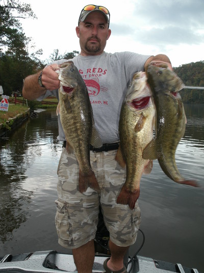 Two Spotted Bass over 5 pounds / a 7 pound largemouth bass on Jordan Lake, Al.