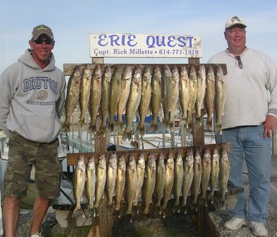 Lake Erie walleye fishing with a jig-n-minnow