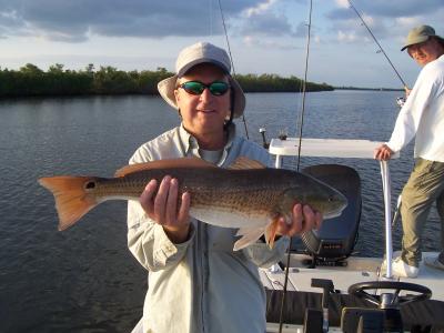 Glenn Leewright with a nice slot redfish....
