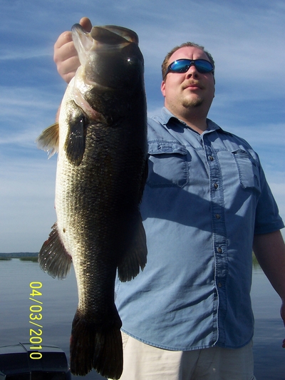 Matt with his 10 LB Trophy