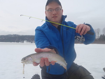 Jan 06 Ariel Kuppers, Trent Vines and David Quaiffe caught and released a group