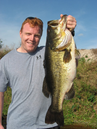 Brad Kerwin and  a 12.55 pound Okeechoibee Giant