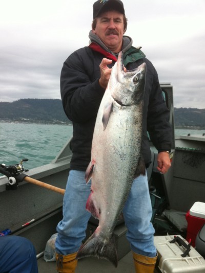 Rick of Seattle with a Chetco River king caught off the mouth of the river Oct. 7 with guide Andy Martin of Wild Rivers Fishing.
