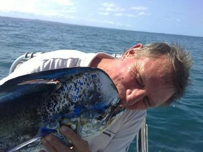 Dorado (Mahi-Mahi) Kissing