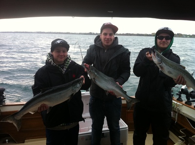 Awesome First Hour of fishing!!!!!!!!! Nice 10 lb Atlantic