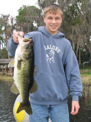6 1/2 pound bass