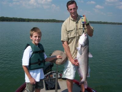 Kyle and Grady with a 21 lb. blue cat