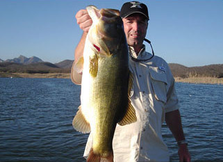 Trophy Bass on El Salto